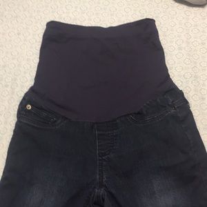 Maternity jeans